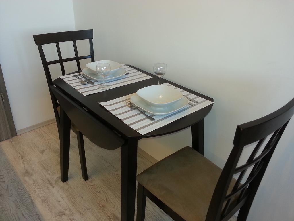 Downtown Apartment มิชโคลซ์ ภายนอก รูปภาพ